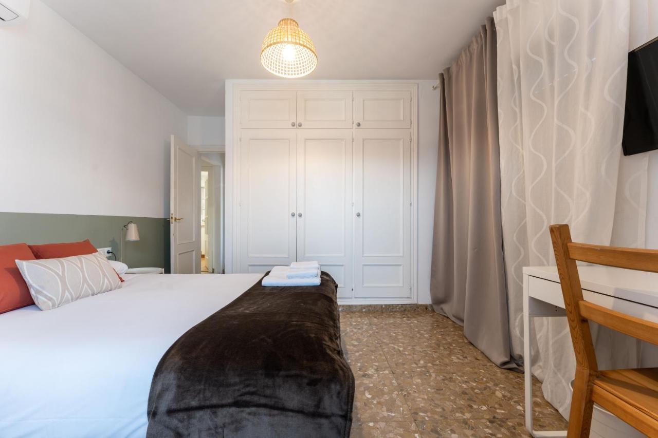 Claveles Apartment By Bossh! Apartments Malaga Ngoại thất bức ảnh