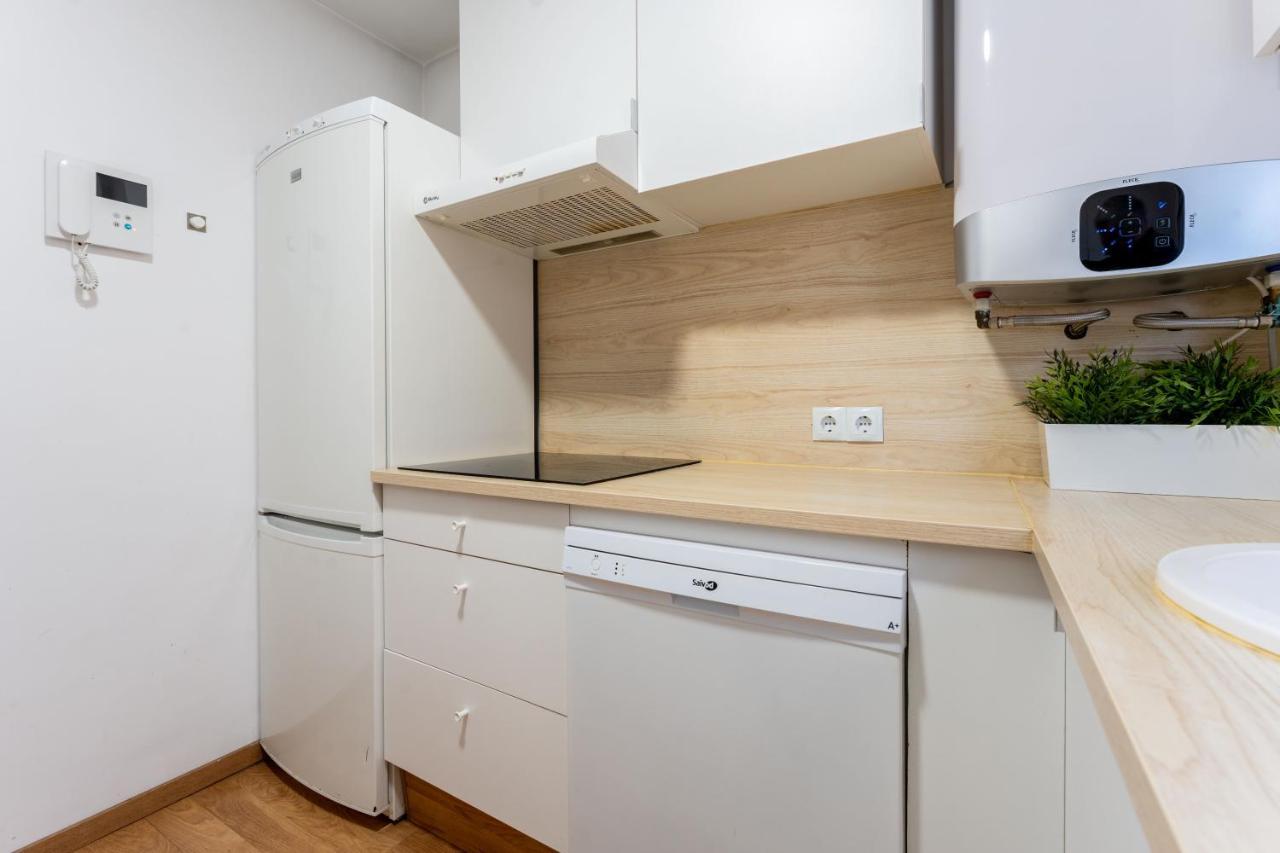 Claveles Apartment By Bossh! Apartments Malaga Ngoại thất bức ảnh